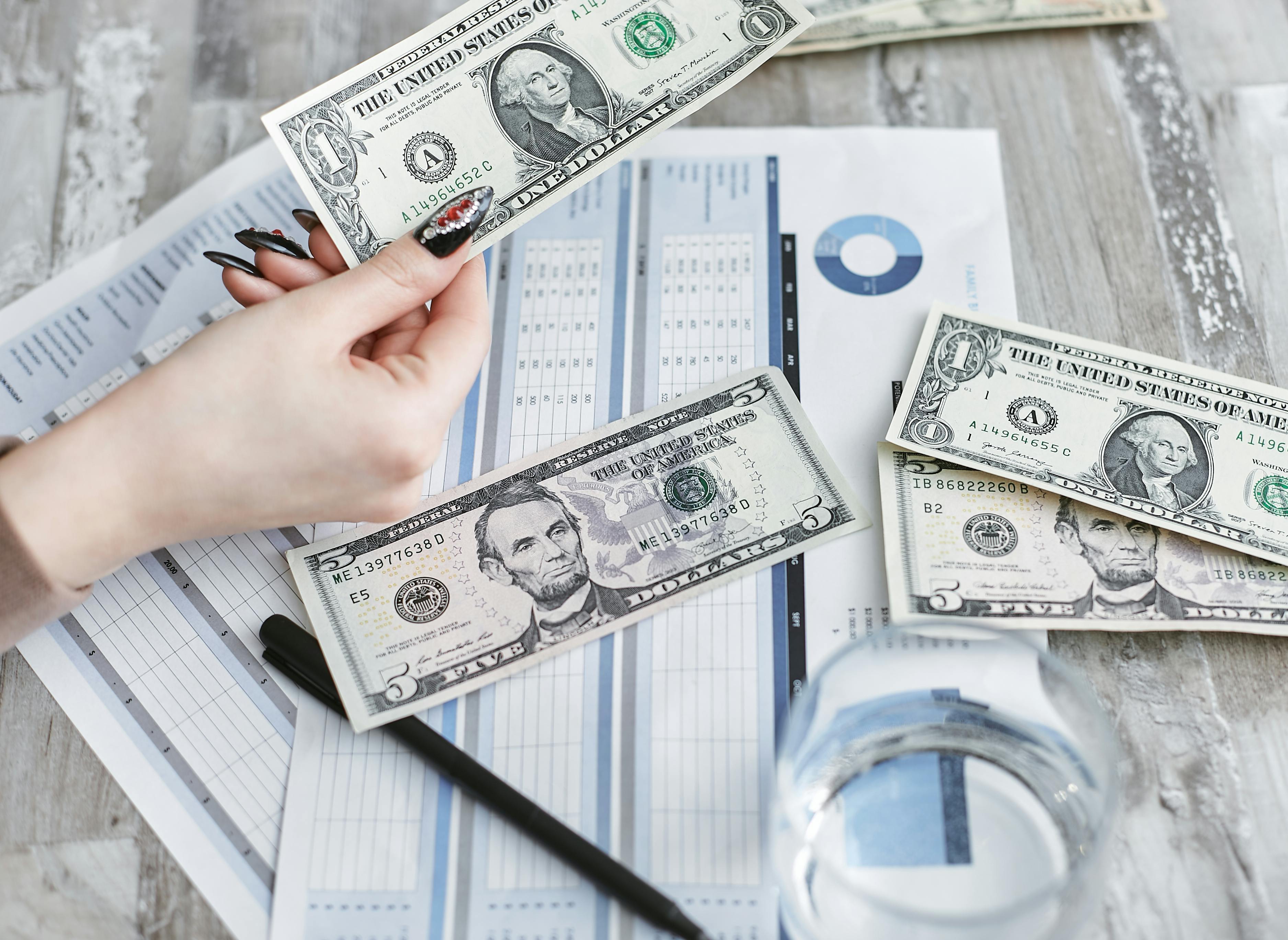 The Impact of Artificial Intelligence on Financial Reporting: How Businesses Can Leverage AI in 2025