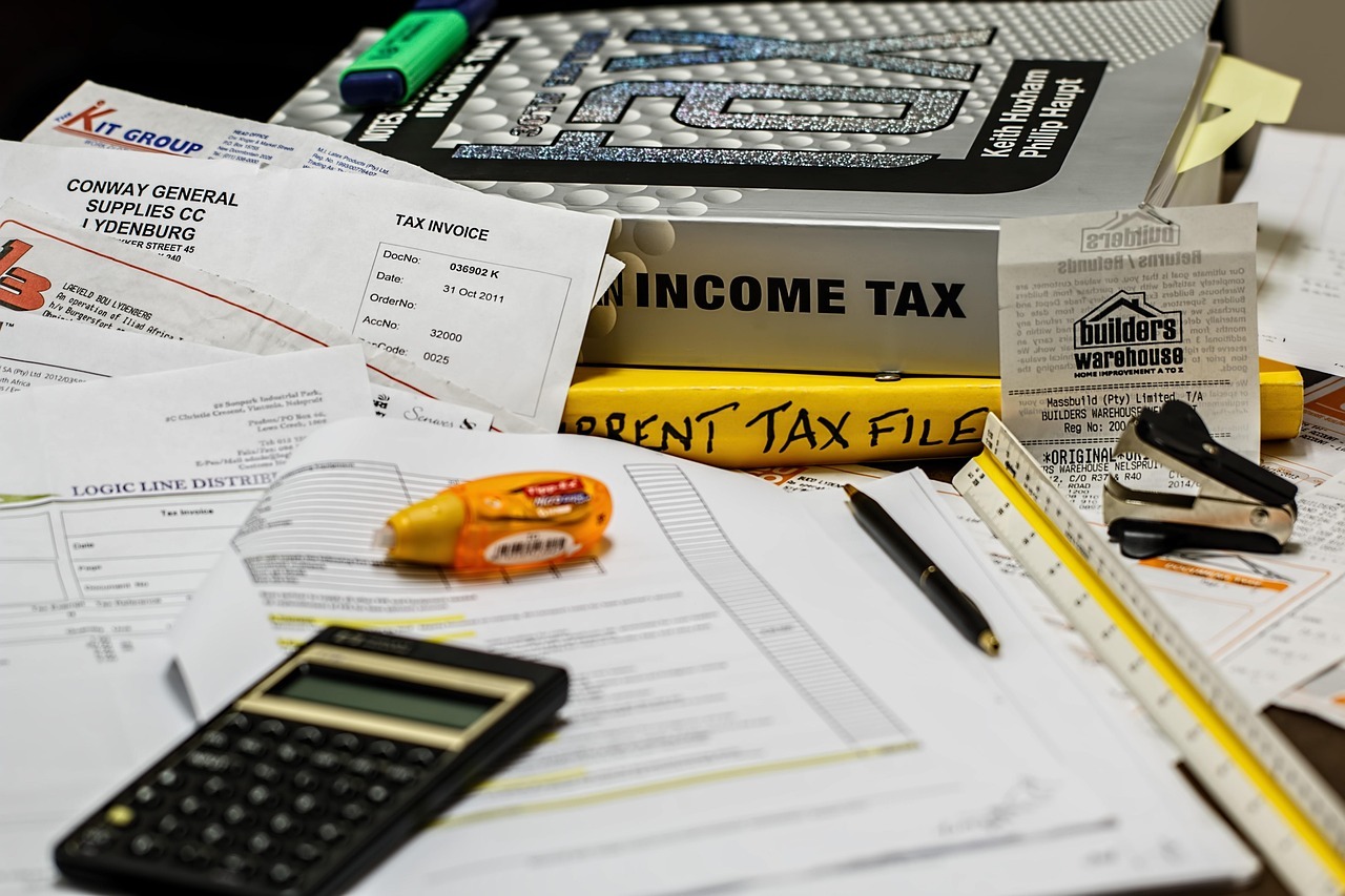 How to Navigate the Complexity of Sales Tax Compliance for E-Commerce Businesses in 2025